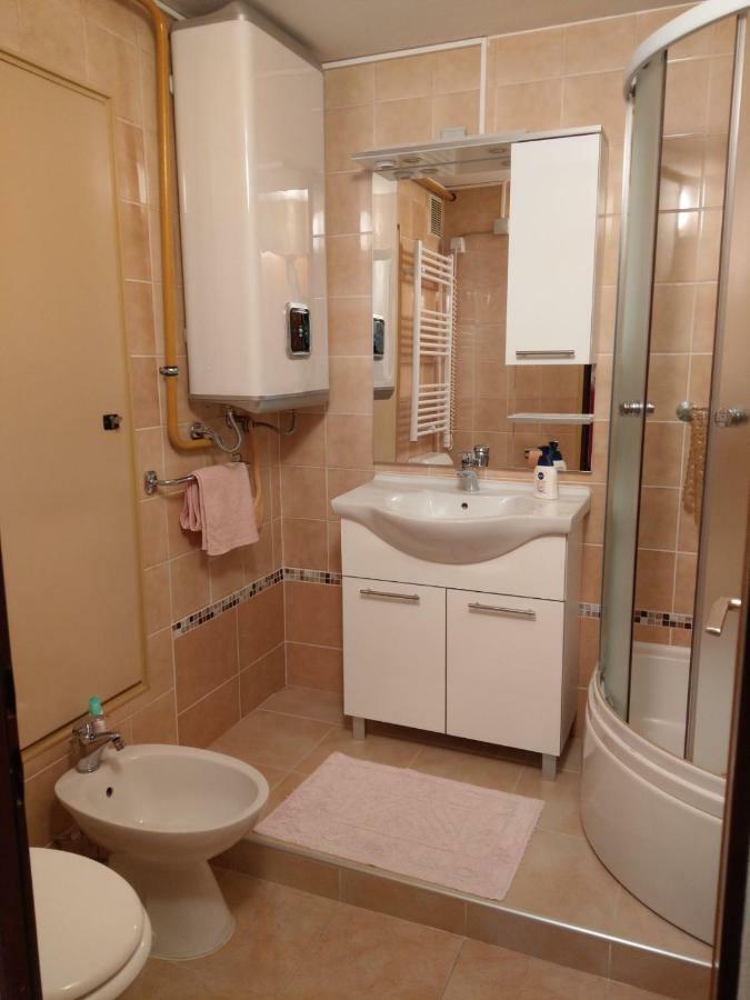 Apartment Koruna 1 Pula Zewnętrze zdjęcie