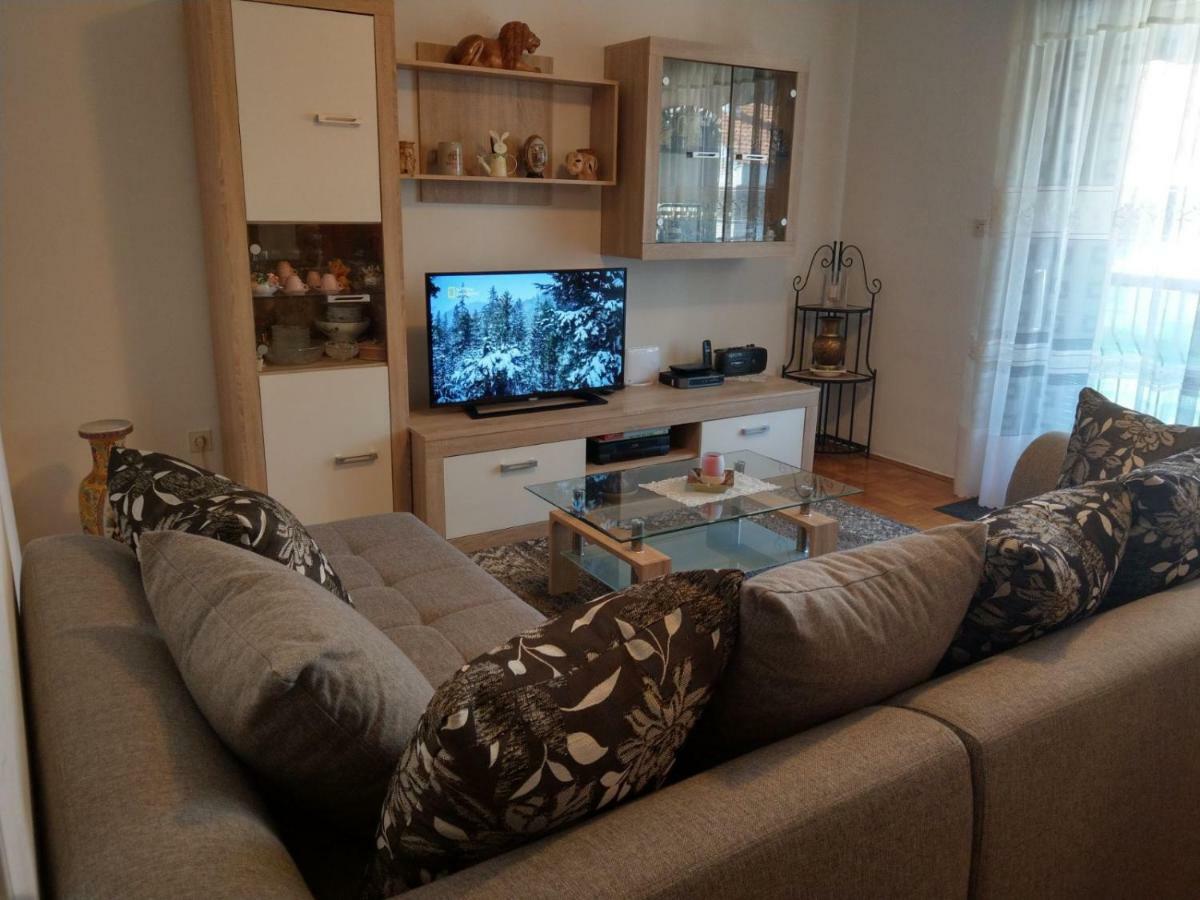 Apartment Koruna 1 Pula Zewnętrze zdjęcie